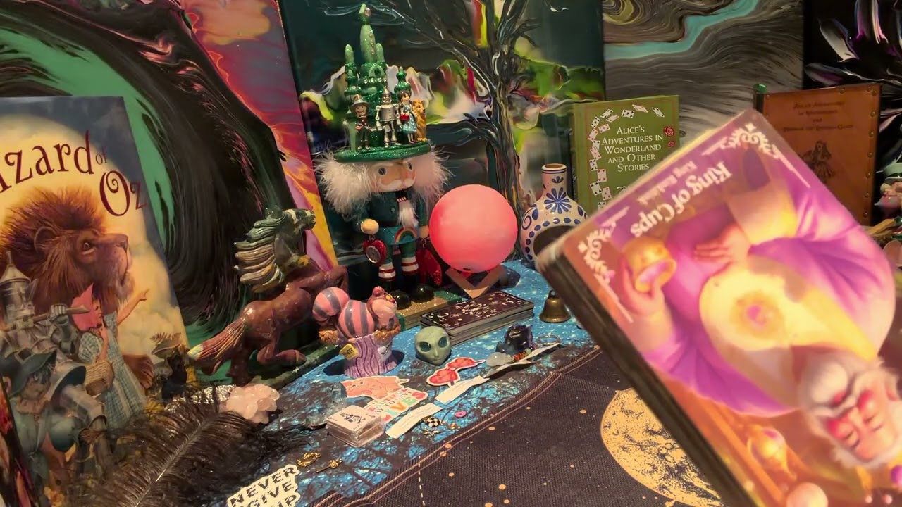 Capricorn ♑️ 1- Feb/March Journey to Oz and Wonderland - Nostalgia & Heavy emotions 🌈 