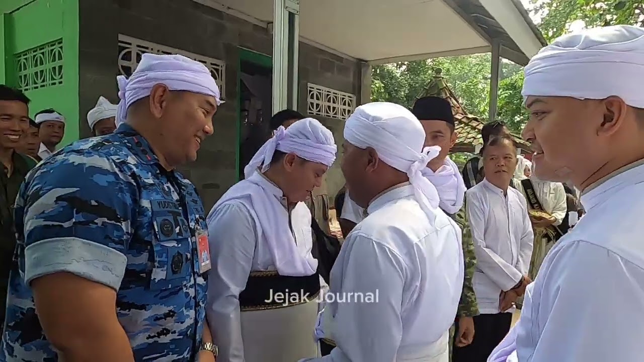 MENELUSURI SEJARAH BARU Perubahan Hari Jadi Majalengka & Ziarah Makam Bupati Pertama di Girilawungan