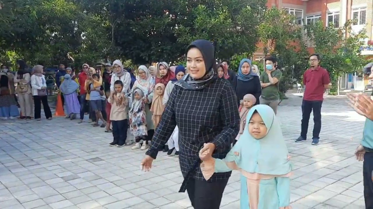 Hari Pertama Sekolah di SDIT AL MUMTAZ BANDUNG