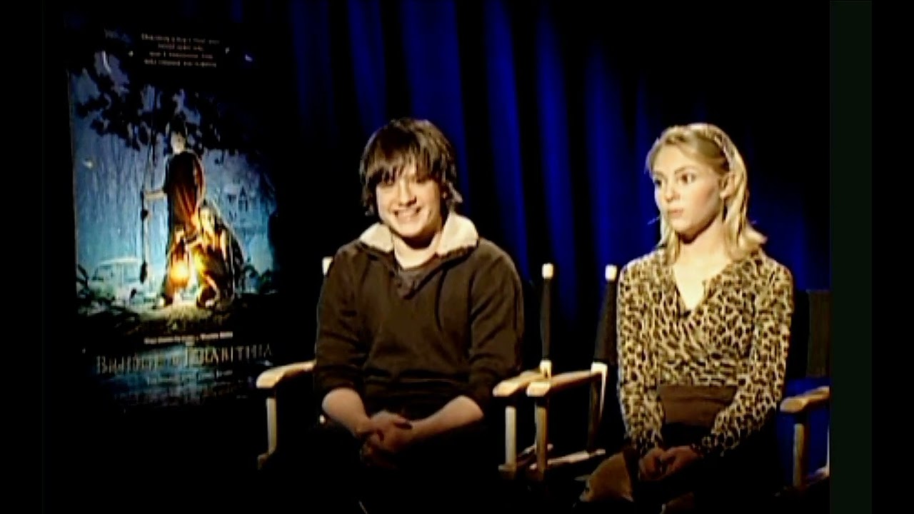 JOSH HUTCHERSON & ANNA SOPHIA ROBB (BRIDGE TO TERABITHIA) - Interview