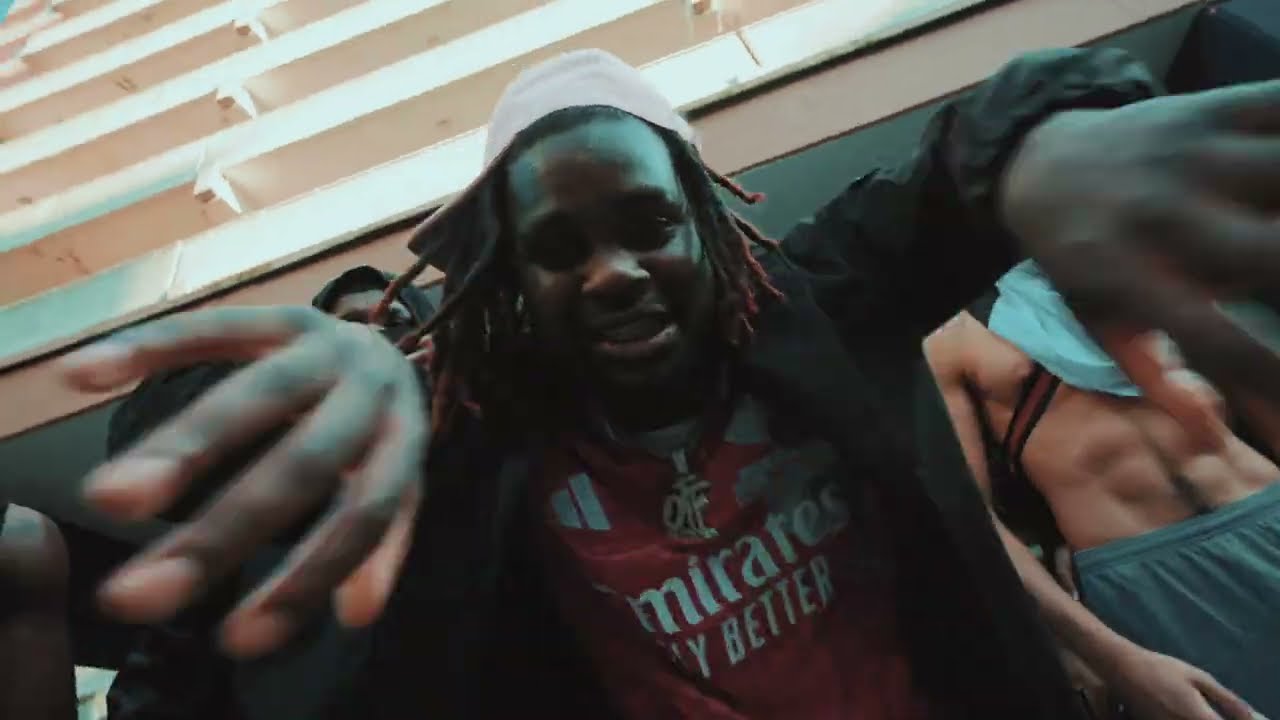 MUGGZY52 X MUWIIO - Mélodie Sombre (OFFICIAL VIDEO)