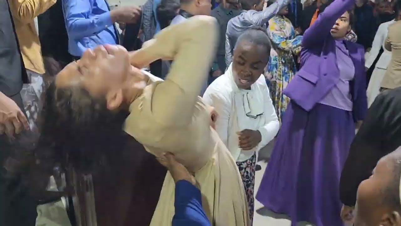 Tiene que ver el lio 😱 que provocó EL pastor Jhony El Indio 😱 😱