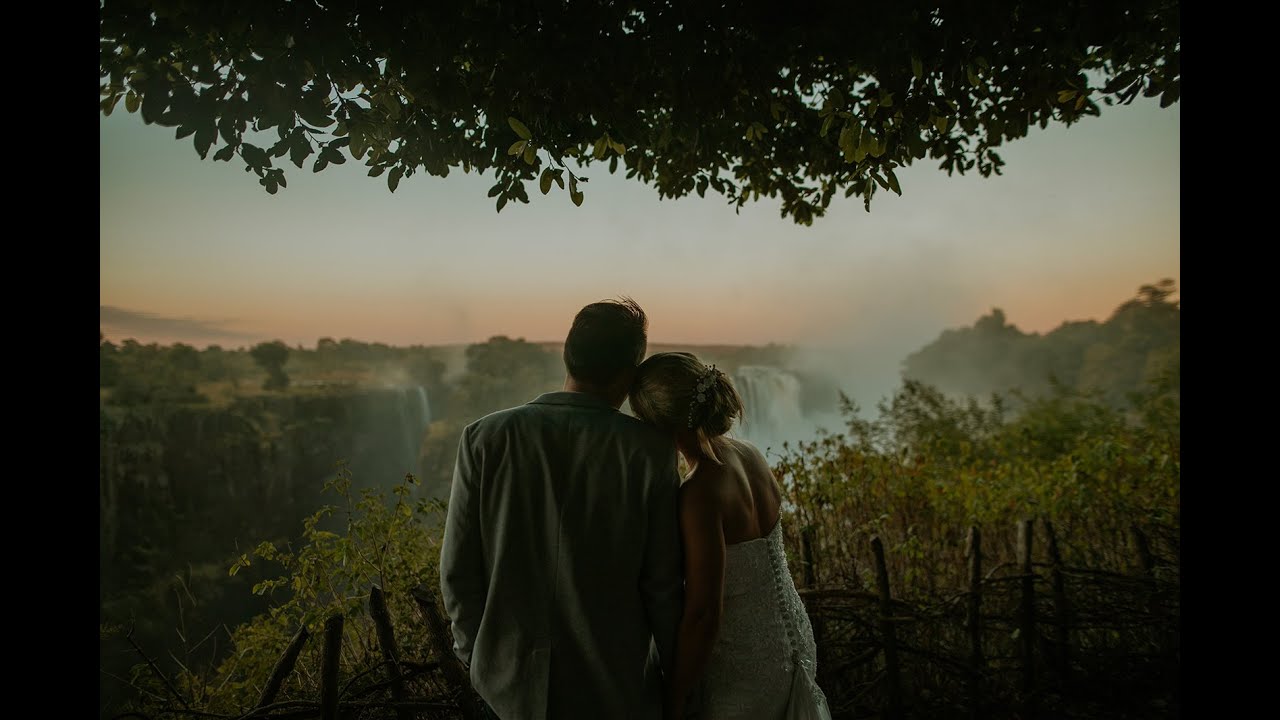 Chelsea & Luke | Zambezi House, Victoria Falls, Zimbabwe