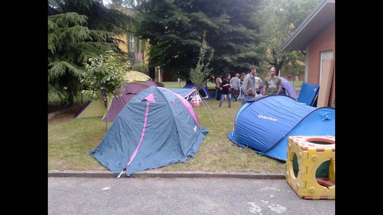 Notte in tenda all'asilo (Nicola)