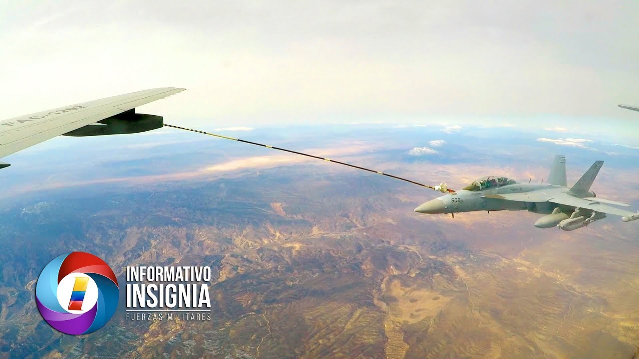 Avión colombiano le brinda apoyo a aviones caza de los Estados Unidos