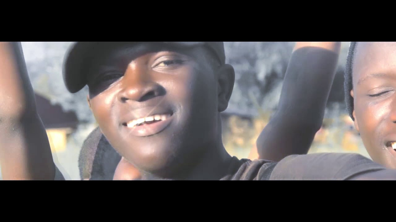 Ska Jeune - Enfant de la rue(Clip Officiel )mp4