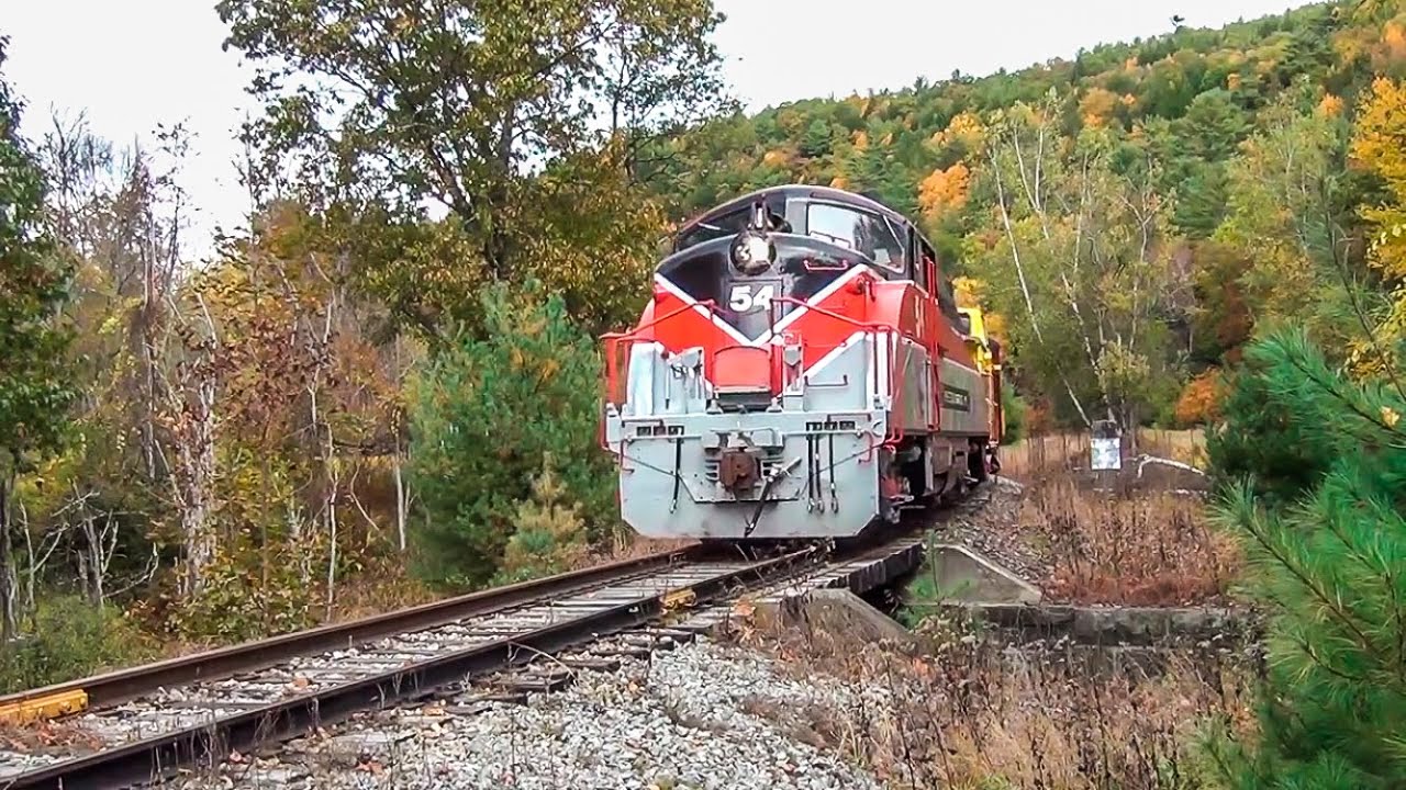 Fall Foliage on The Stourbridge Line