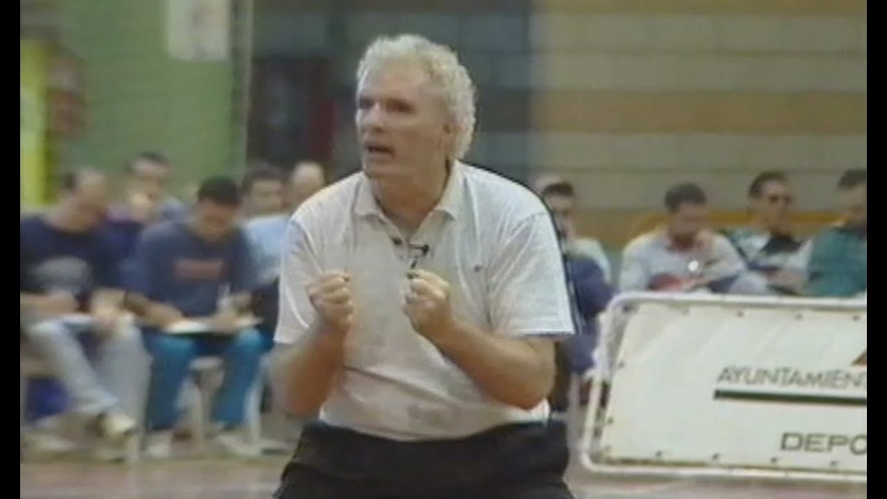 Hubie Brown - Pressure defense (Defense presionante en todo el campo)