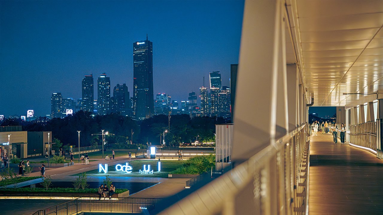 Seoul's Best Walking Route After the Rain | Sunset to Night View from Yongsan to Nodeul Island