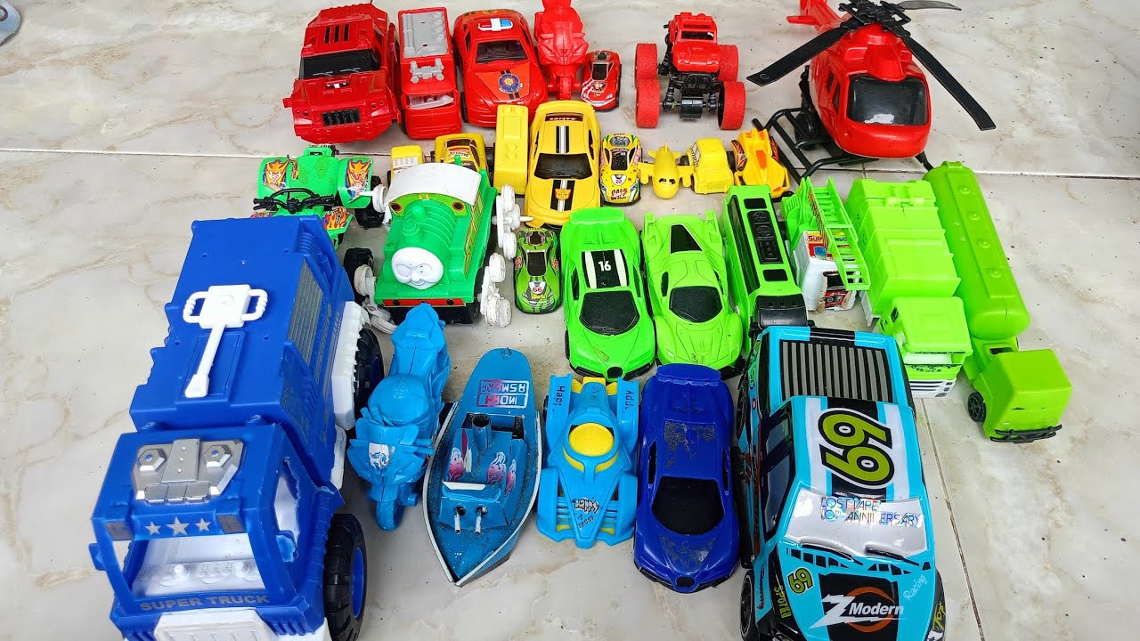 MELETUS BALON DAPAT HADIAH MAINAN KAPAL SPEED BOAT, HELIKOPTER, TRUK, KERETA,MOTOR, BUS, PESAWAT DLL