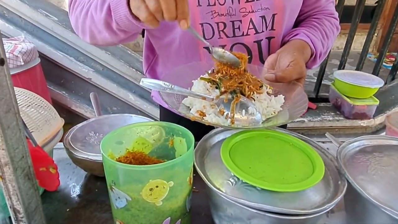Pecel Mbak Titin Sumpah Enak Pemadam Kelaparan