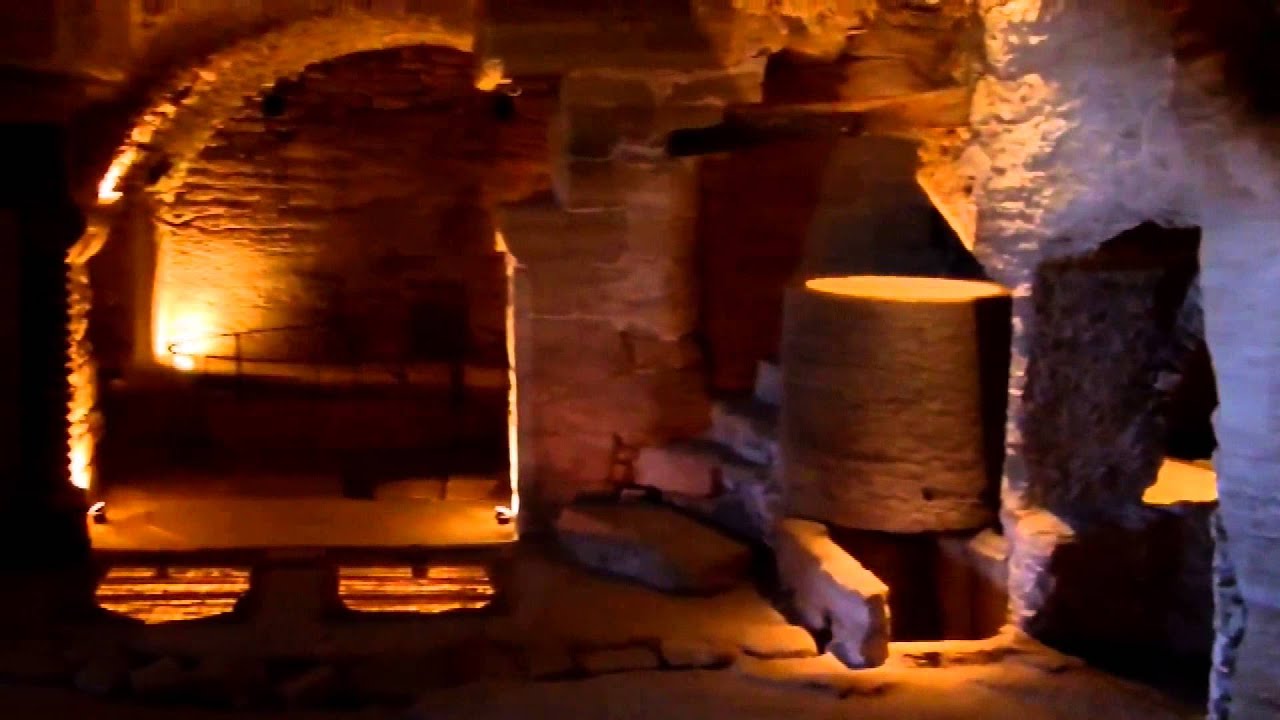les caves du Palais St-Firmin @ Gordes