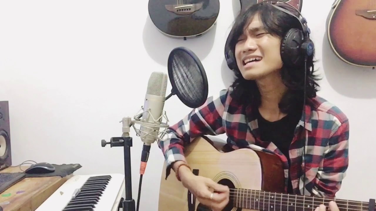WORDS by THE BEE GEES (Cover by Ghali Marzall 🇮🇩)