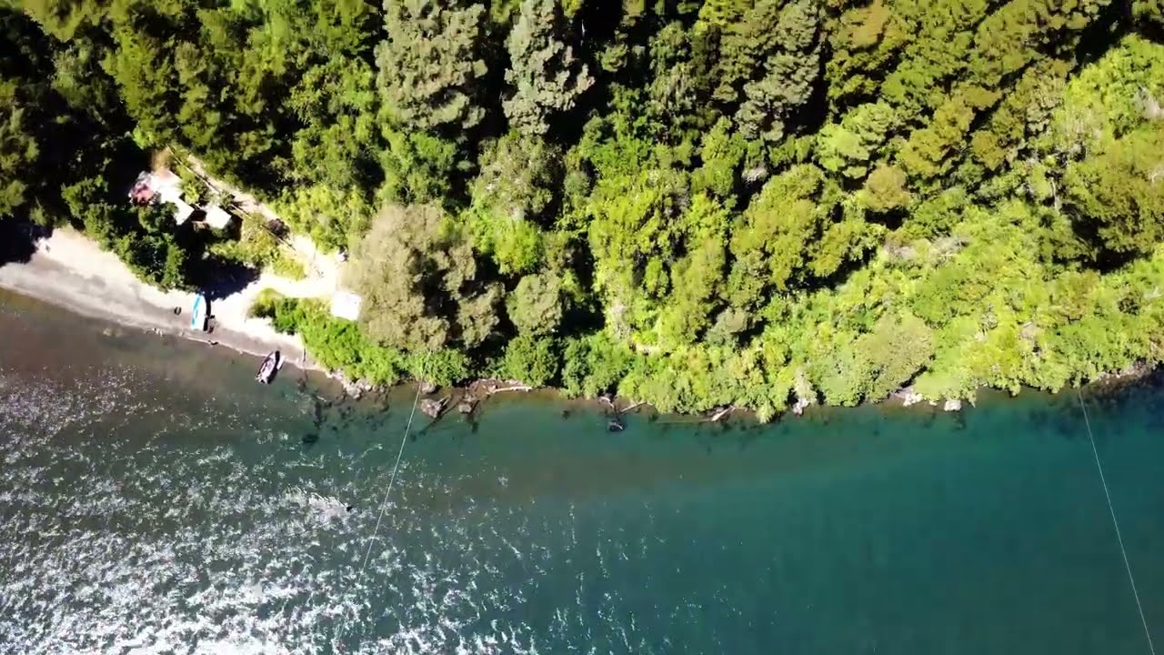 8,7 hectáreas con 240 m de orilla Río Petrohué – Ralún
