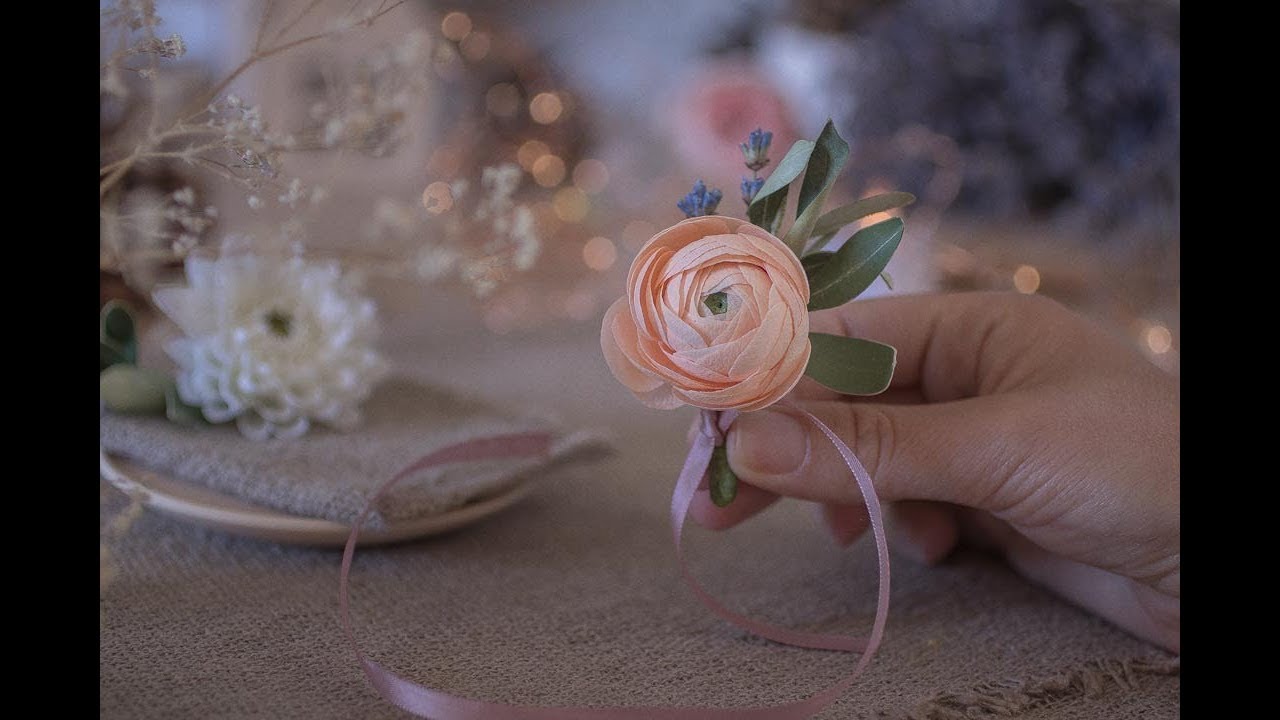Персиковый ранункулюс из фоамирана