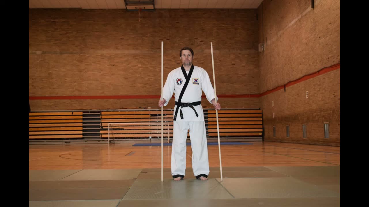 Traditional Korean martial arts weapon,Long Stick ,Bo staff Techniques.