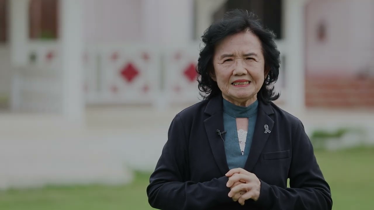 รายการใต้ร่มพระบารมี พระพันปีหลวง ตอน...สายใย ศูนย์รวมใจ ไทยทั้งชาติ สวรรคโลก