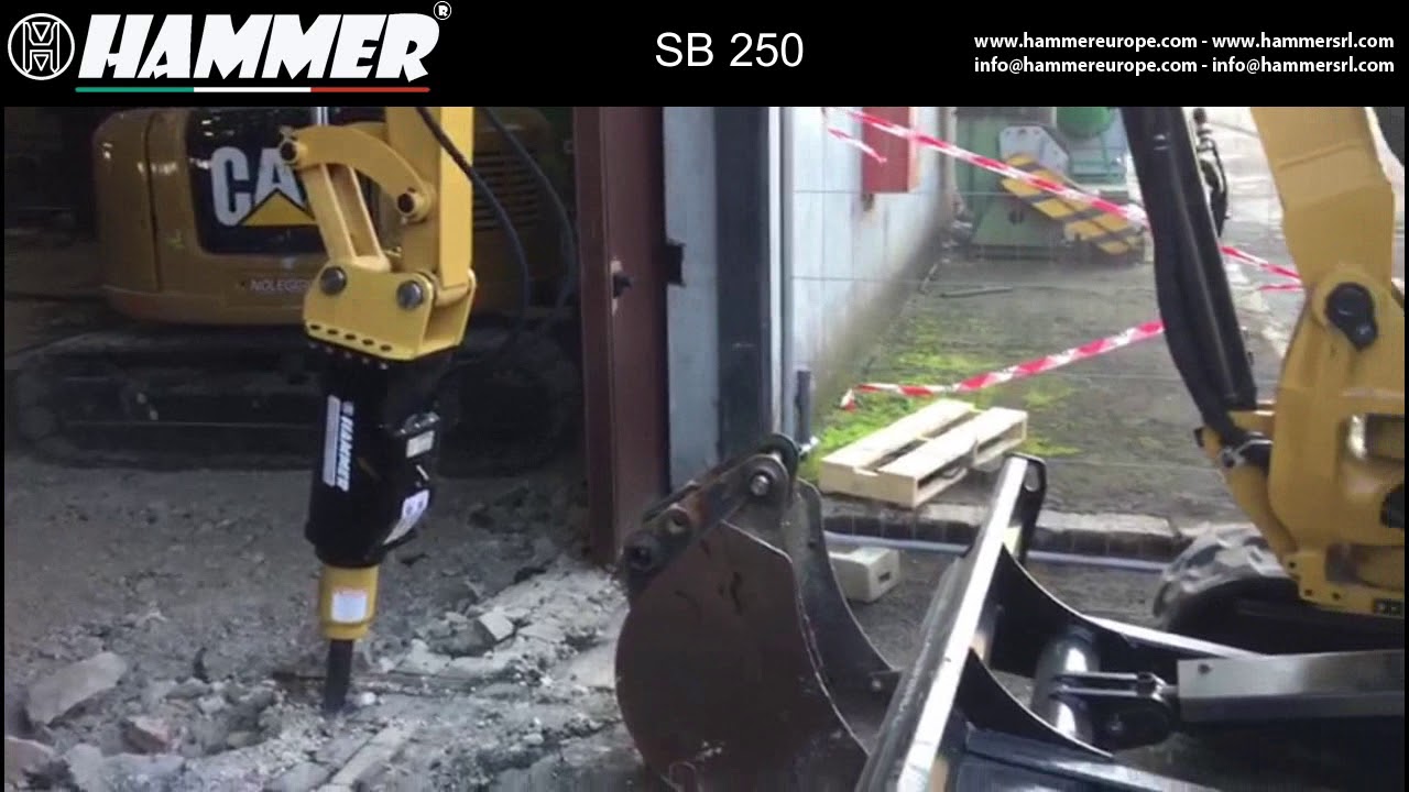 Hammer SB250 🇮🇹 monoblock hydraulic breaker without tie rods. 100% Made in Italy 🇮🇹