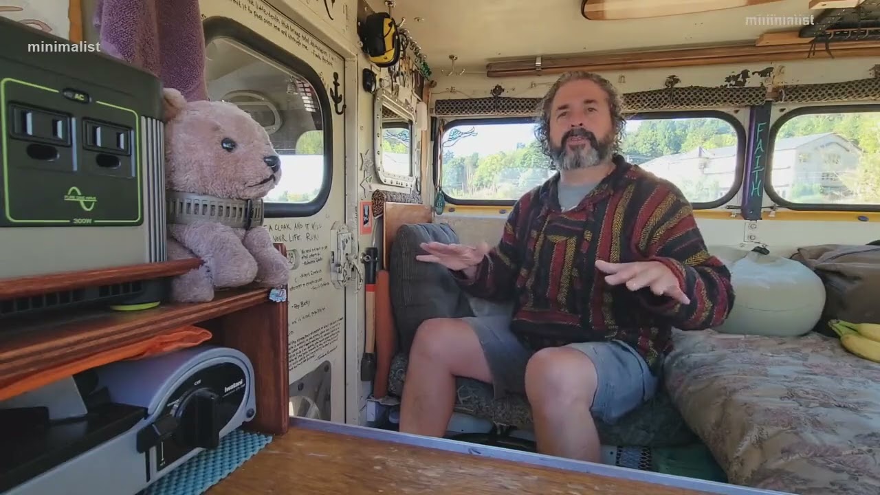 3 Years Living in a Military Truck Turned Tiny Home on Wheels for Man's Inspiring Mission_R