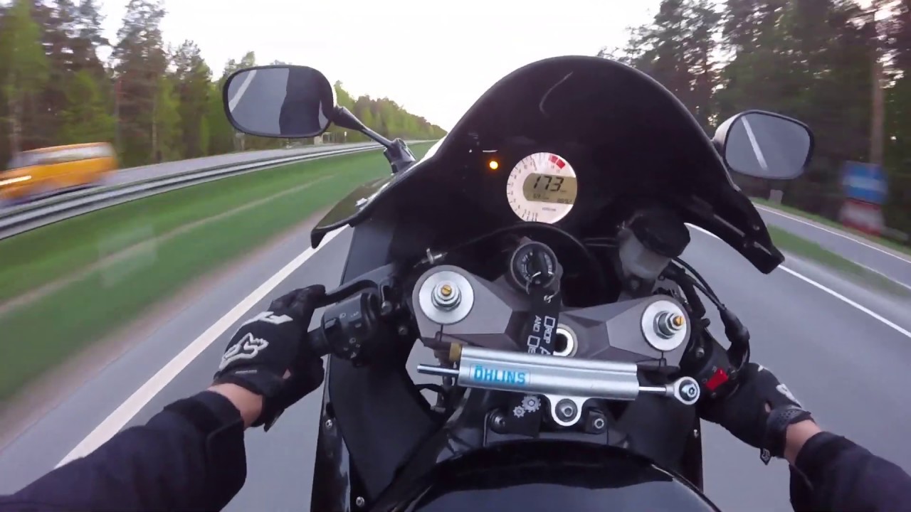 ZX10R D6F 2006 Full speed and Clutch up wheelie