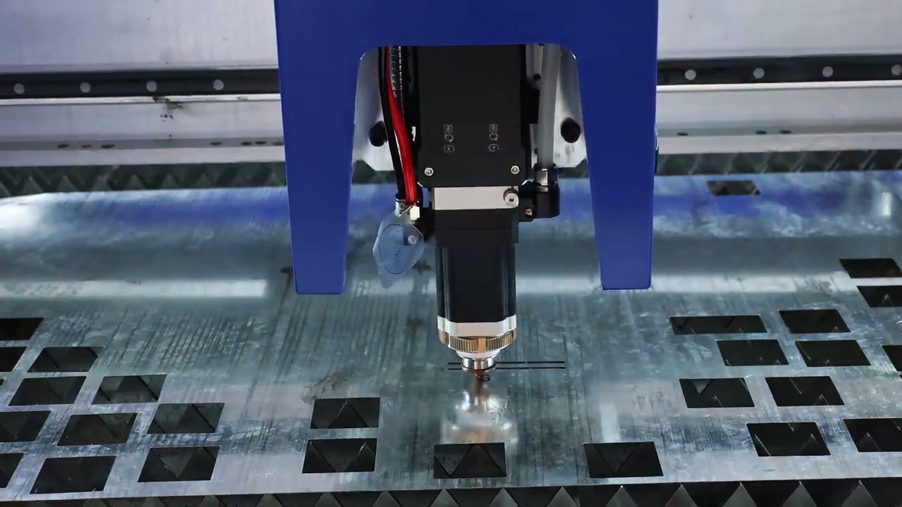 ZPG-3015HC Fiber Laser Cutting Machine.