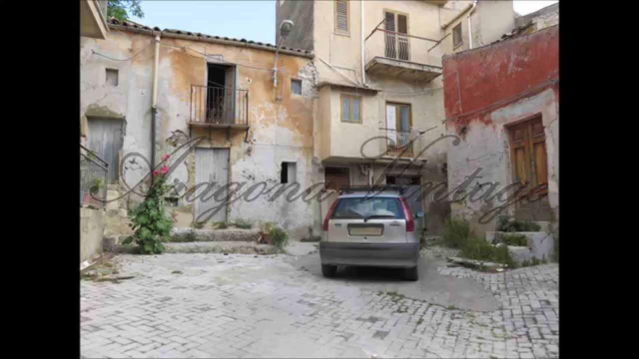 Aragona Curtiglia  Cortile