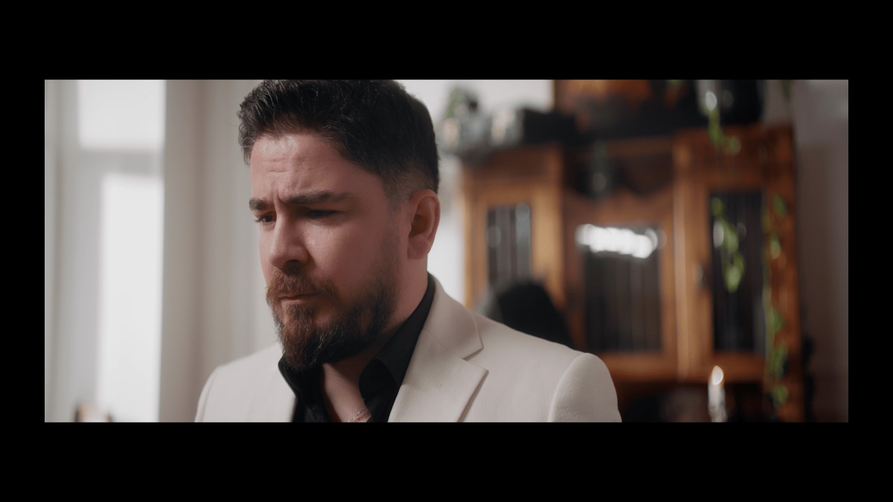 Vugar-Bir Kadın Ağlarsa