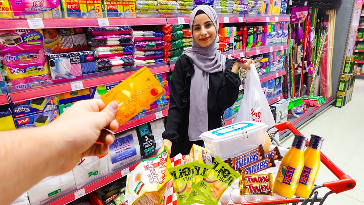 عطيت زوجتي بطاقه البنك 10 دقايق تشتري كل شي بدها ياه والرصيد مفتوح!! 🤑