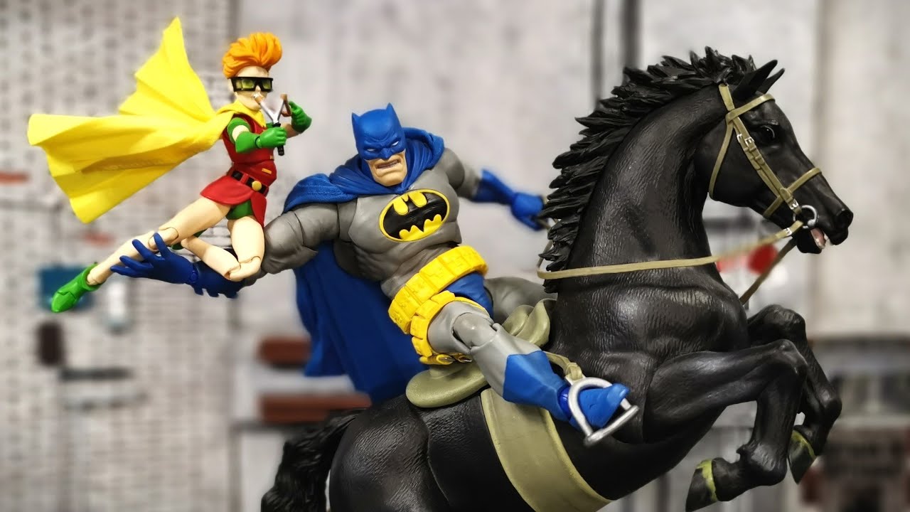 MAFEX Batman & Robin REISSUE (The Dark Knight Returns) Unboxing & REVIEW #dc #batman #mafex #review