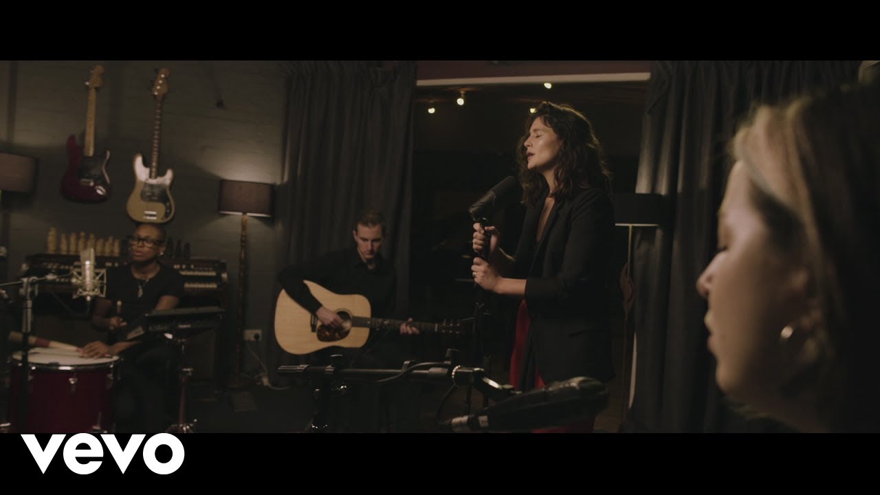 Jessie Ware - Hearts (Acoustic Live Session)