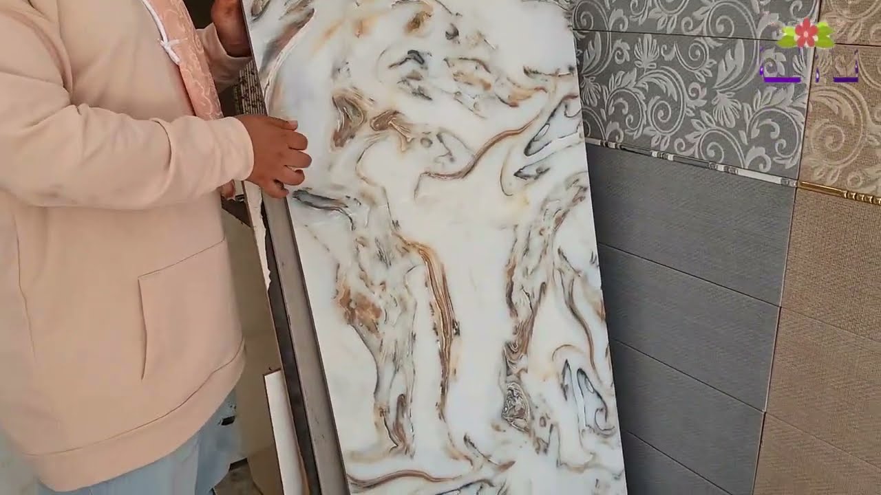 جولة في سوق الزليج مع كنزة