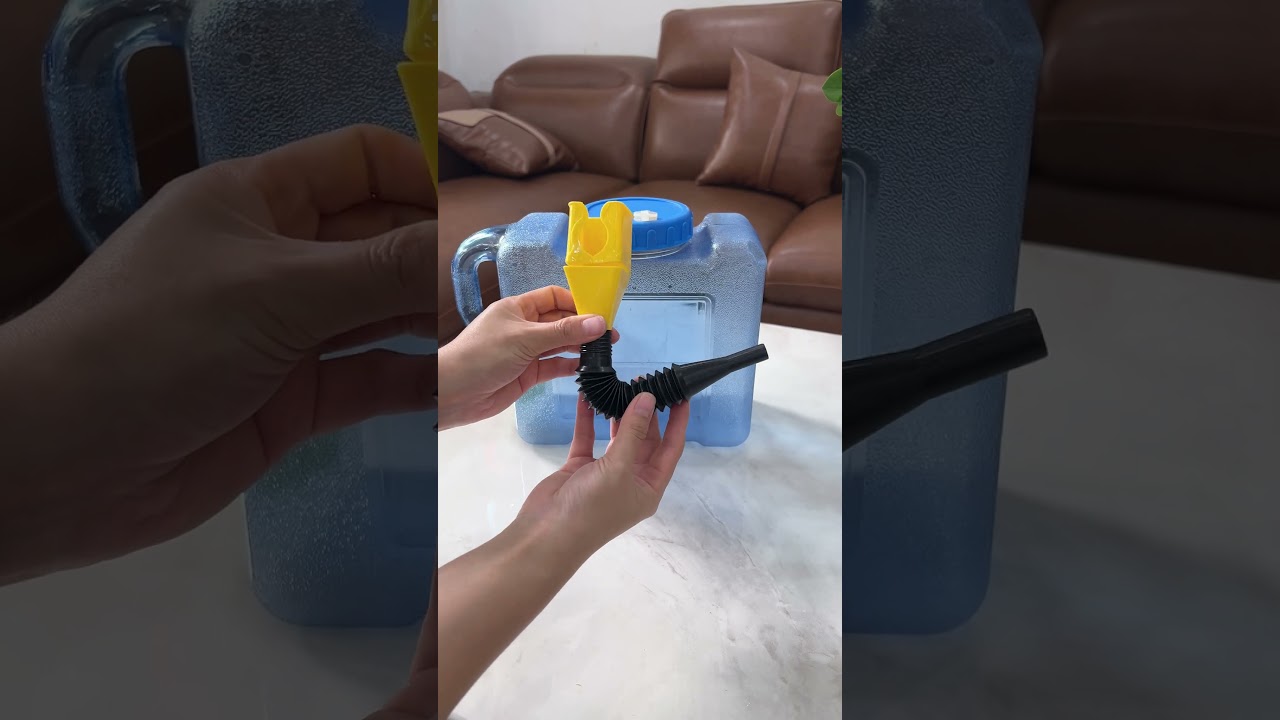 Handy Funnel &ndash; Pour Liquids Easily Without Spills! 🧴✨ 😆#goodthing #lifehacks #shorts