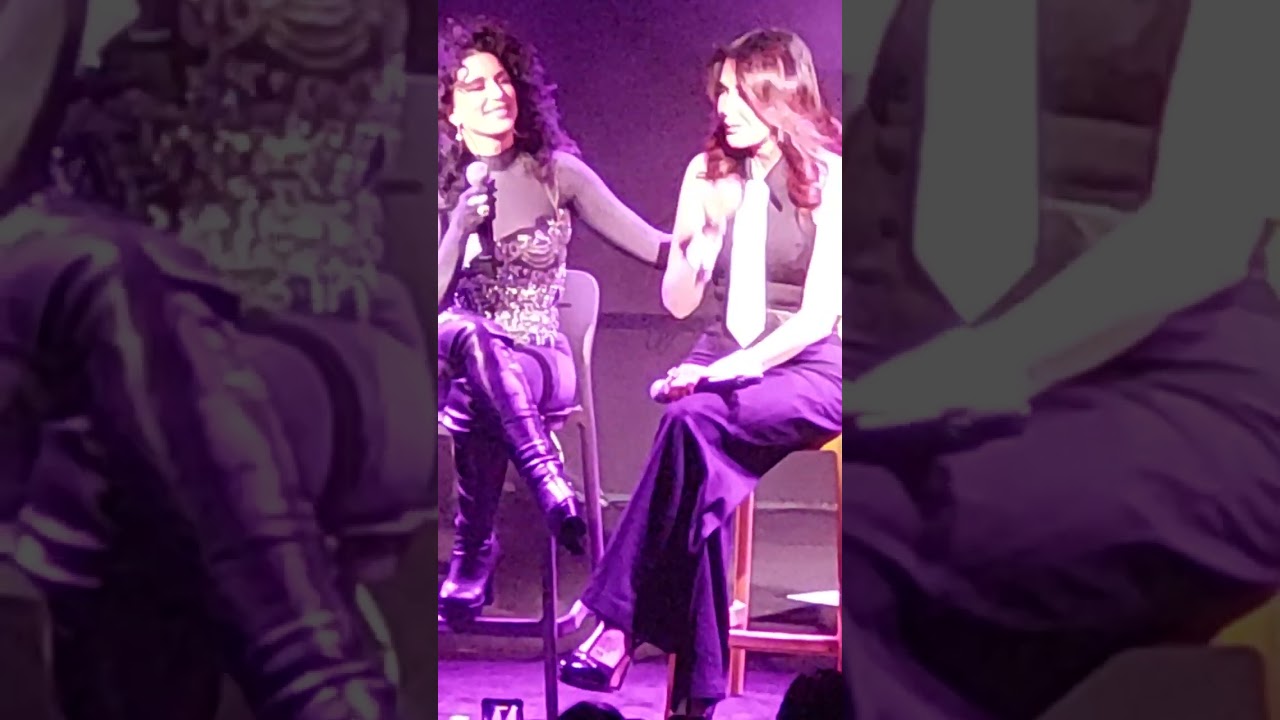 Karina, la Voz, y, la Sensualísima, Kiara, en Popurrí Venezolano en vivo 