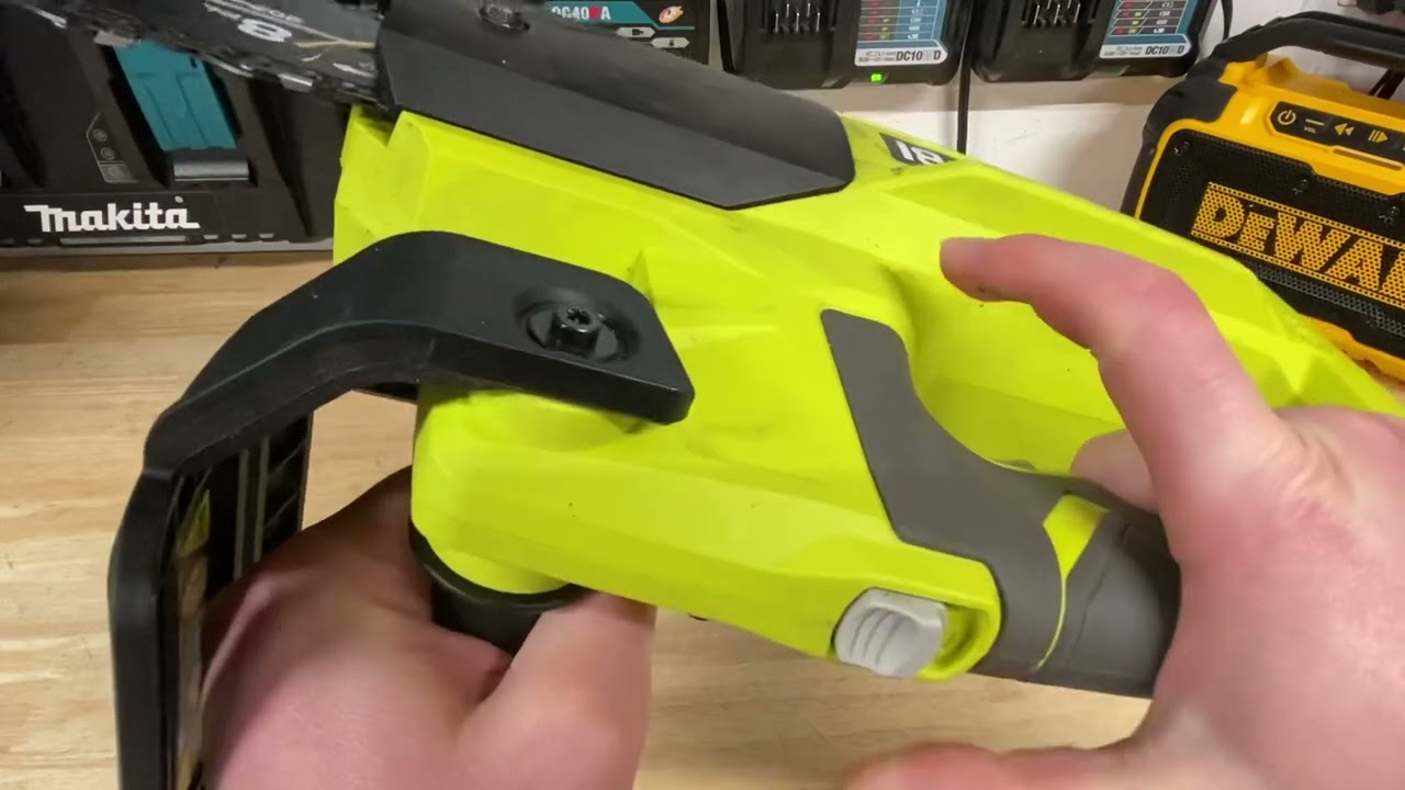 Ryobi One+ P5452 Pruning Chainsaw Review! Oil free chainsaw?