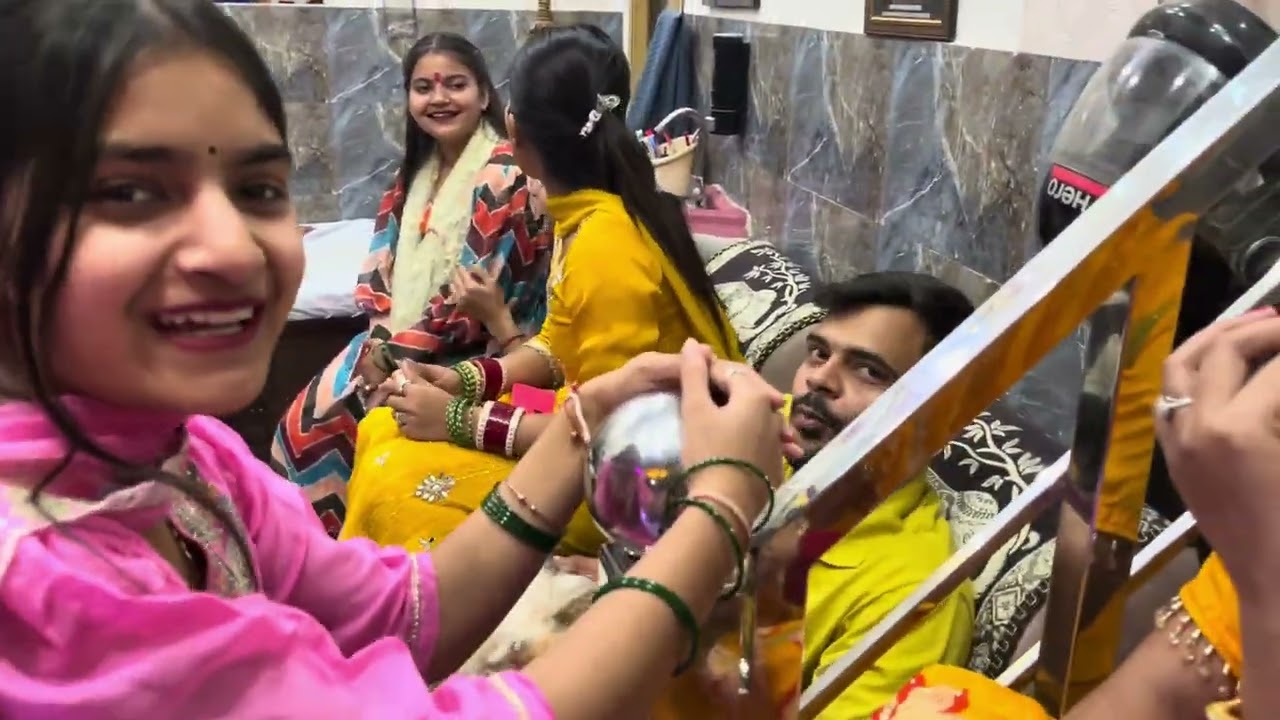 आज तो बहुत दूर दूर ते लोग गीता मै आ गए इतना धमाका कर दिया सबने आज तो 😂😂😂