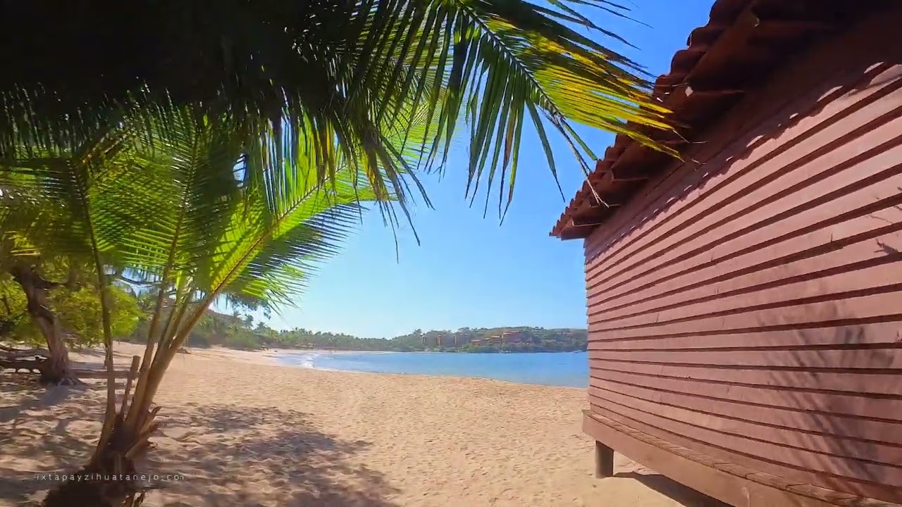 El acceso a la playa Incluyente de #Zihuatanejo 🌊👩🏻‍🦽,  Playa #Quieta de #Ixtapa