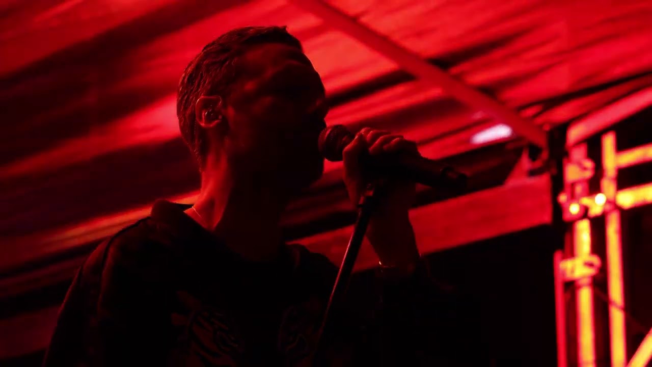 Miami Horror - Sometimes (Official Live Video)