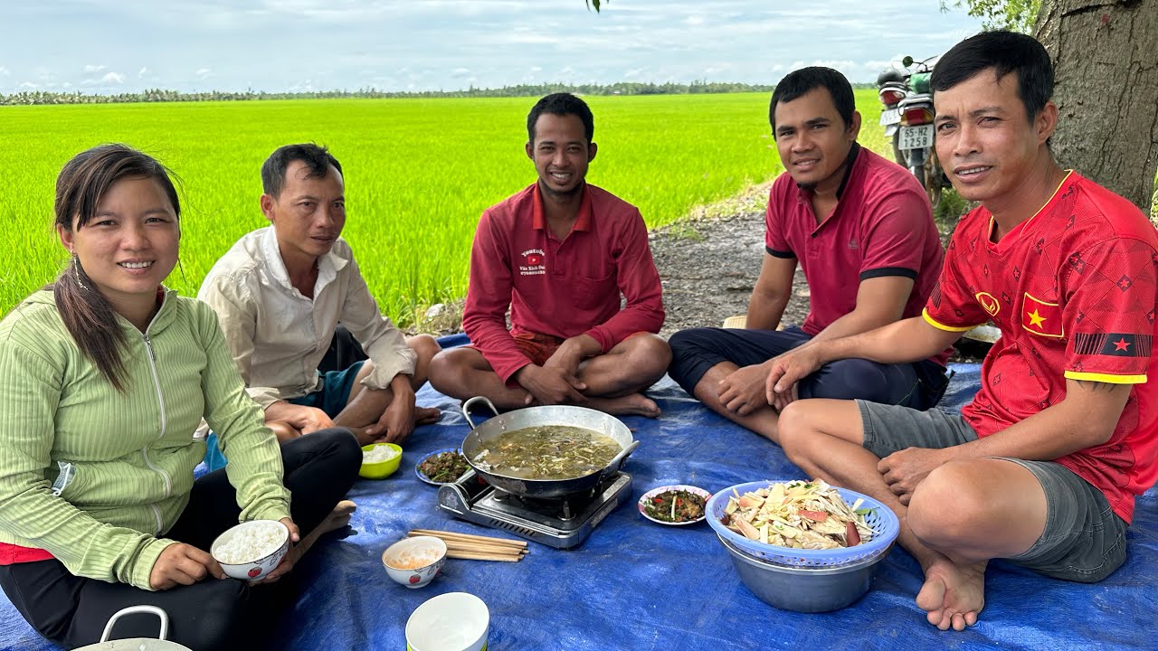 Lên đồng Mỹ Tú thất bại trở lại đồng Phú Tâm trúng mánh Lươn Cá trê trắng quá ngon VXĐ 801