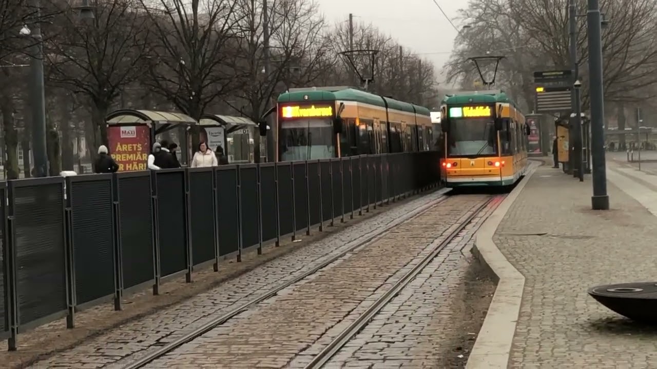 4 M06:or Spårvagnar vid Norrköpings resecentrum.
