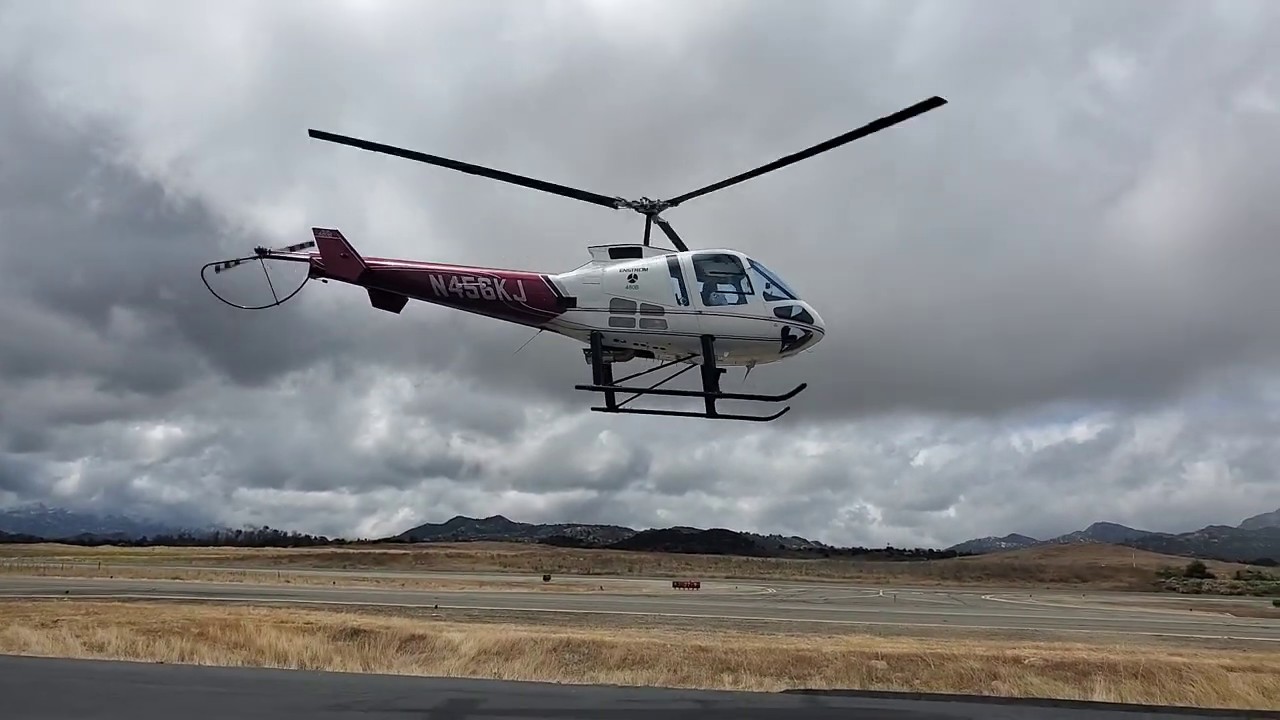 Enstrom Helicopter 480B turbine start and take off Ramona Airport