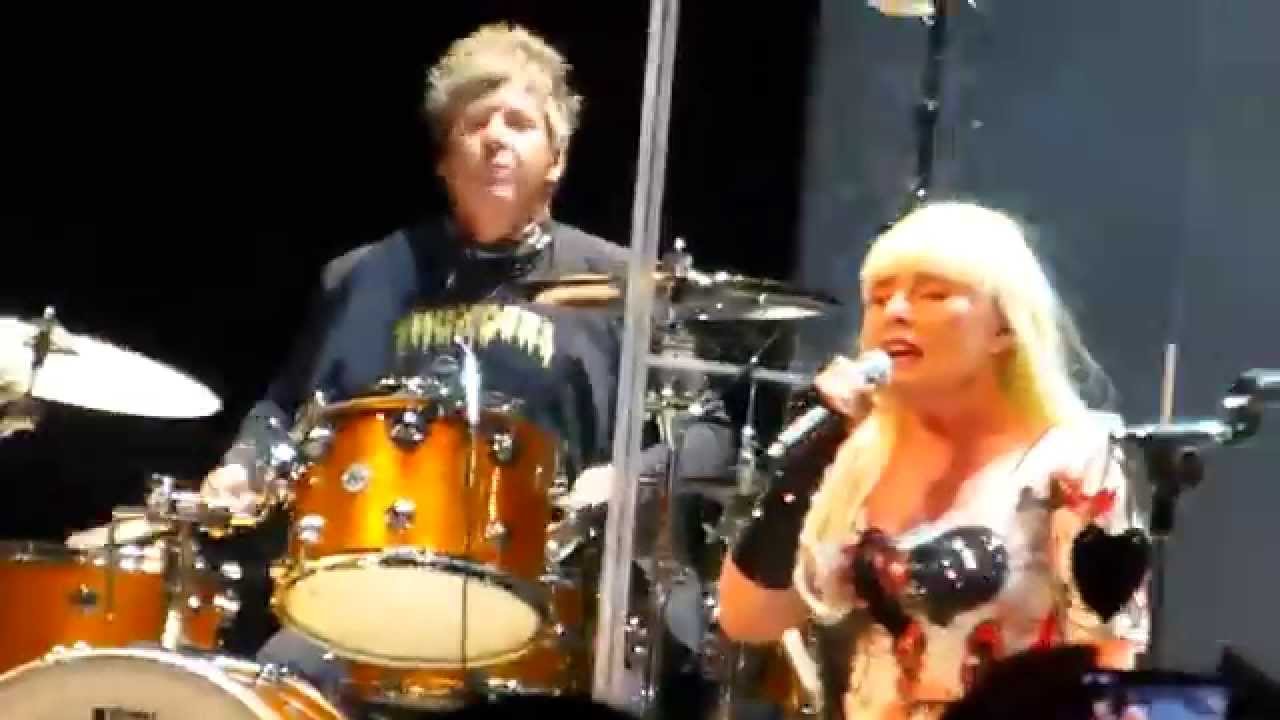 BLONDIE - In The Sun - Live @ Cirkus , Stockholm (Sweden) ,June 10th  2014.