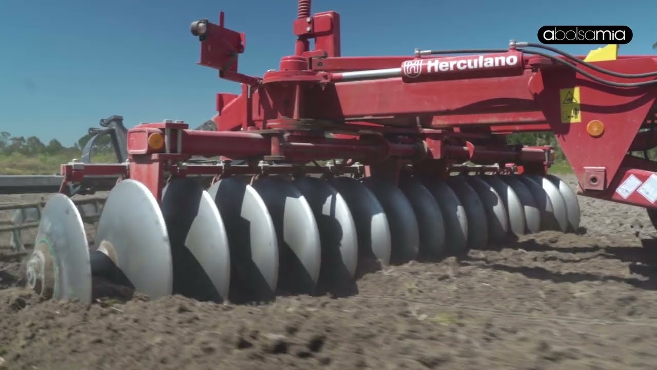 Grade de discos HVRP Herculano no terreno