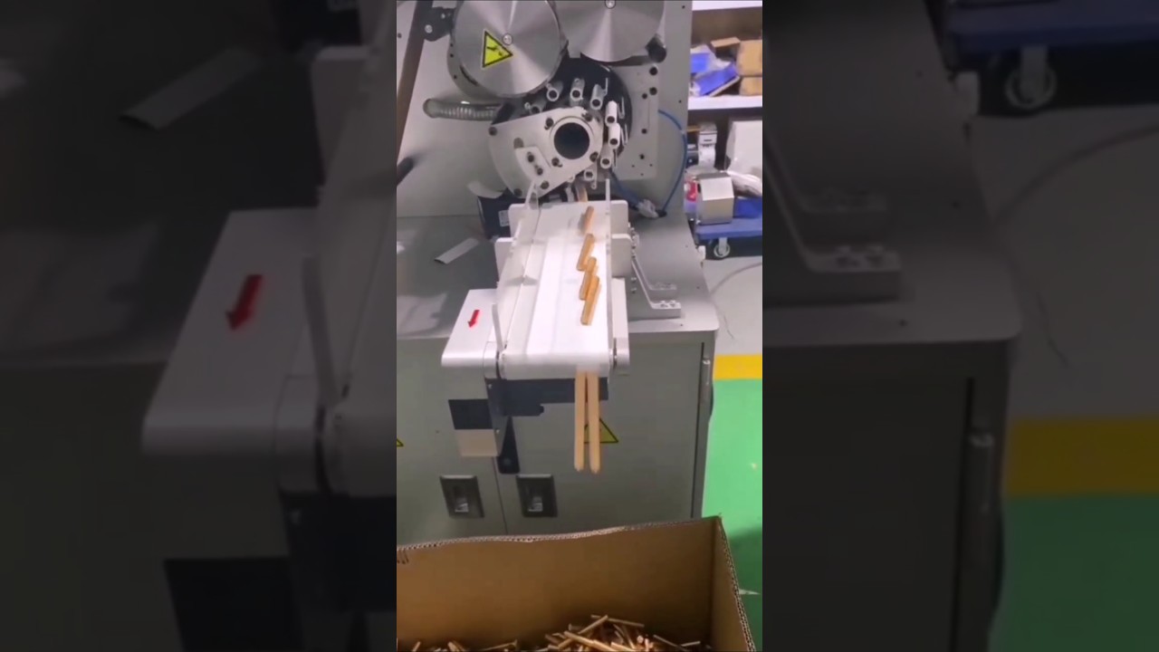 cigar /kretek /rokok/cigarettes /clove cigarette packaging aluminum foil paper cone MACHINE. 