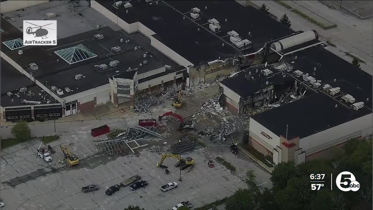 Demolition begins at Richmond Town Square Mall