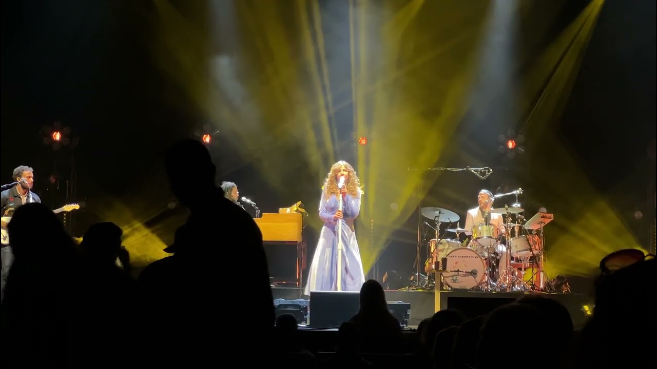 Linger - Lake Street Dive 2022-10-09 Paramount Theater, Seattle, WA
