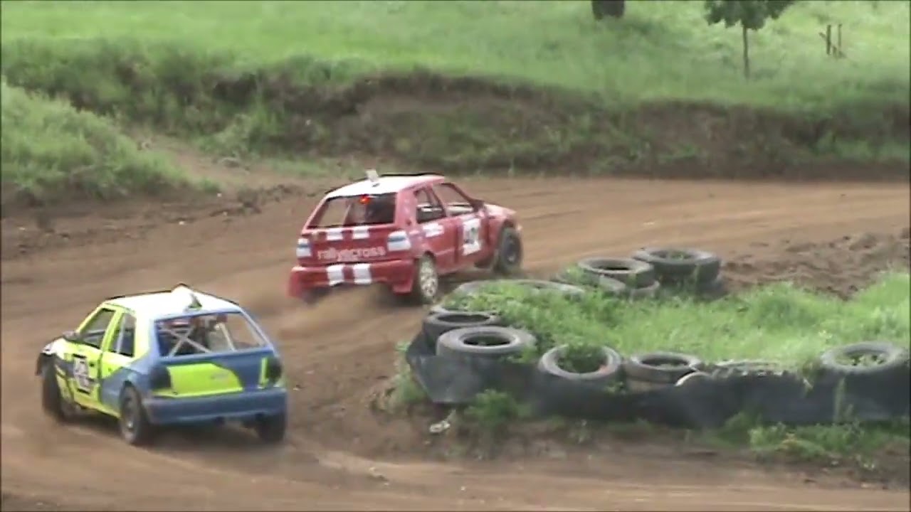 Autocross Poříčí nad Sázavou 11.8.2012 druhá rozjížďka auta nad 1600 Kosice cup
