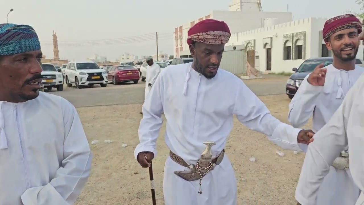 المعرب عدنان السباعي - رزحة لال عود في صور - الشاعر فرج الشعيبي ( لمتابعة كامل المقصب تابع الوصف)