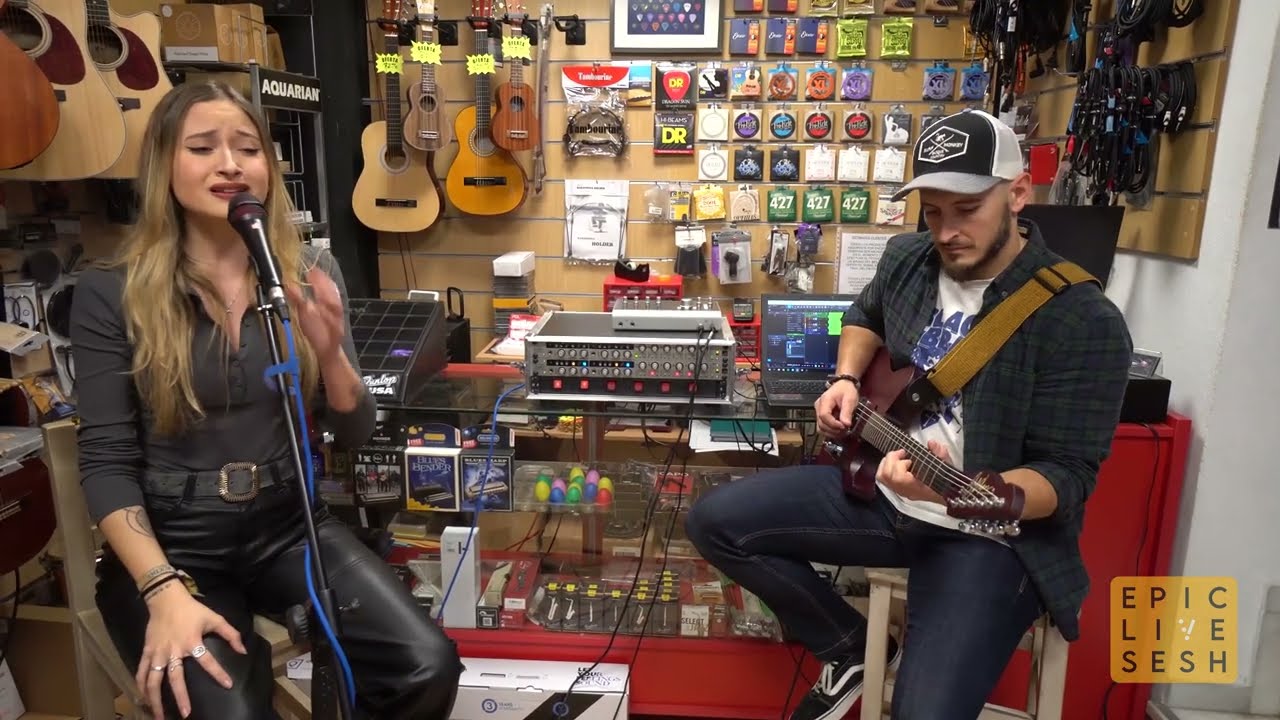 Epic Live Session - Episode I - Viku 