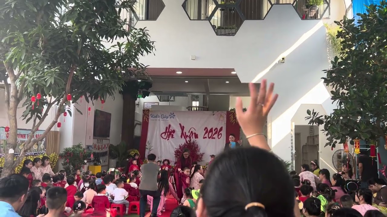 ngày 21 tháng 2, 2026
