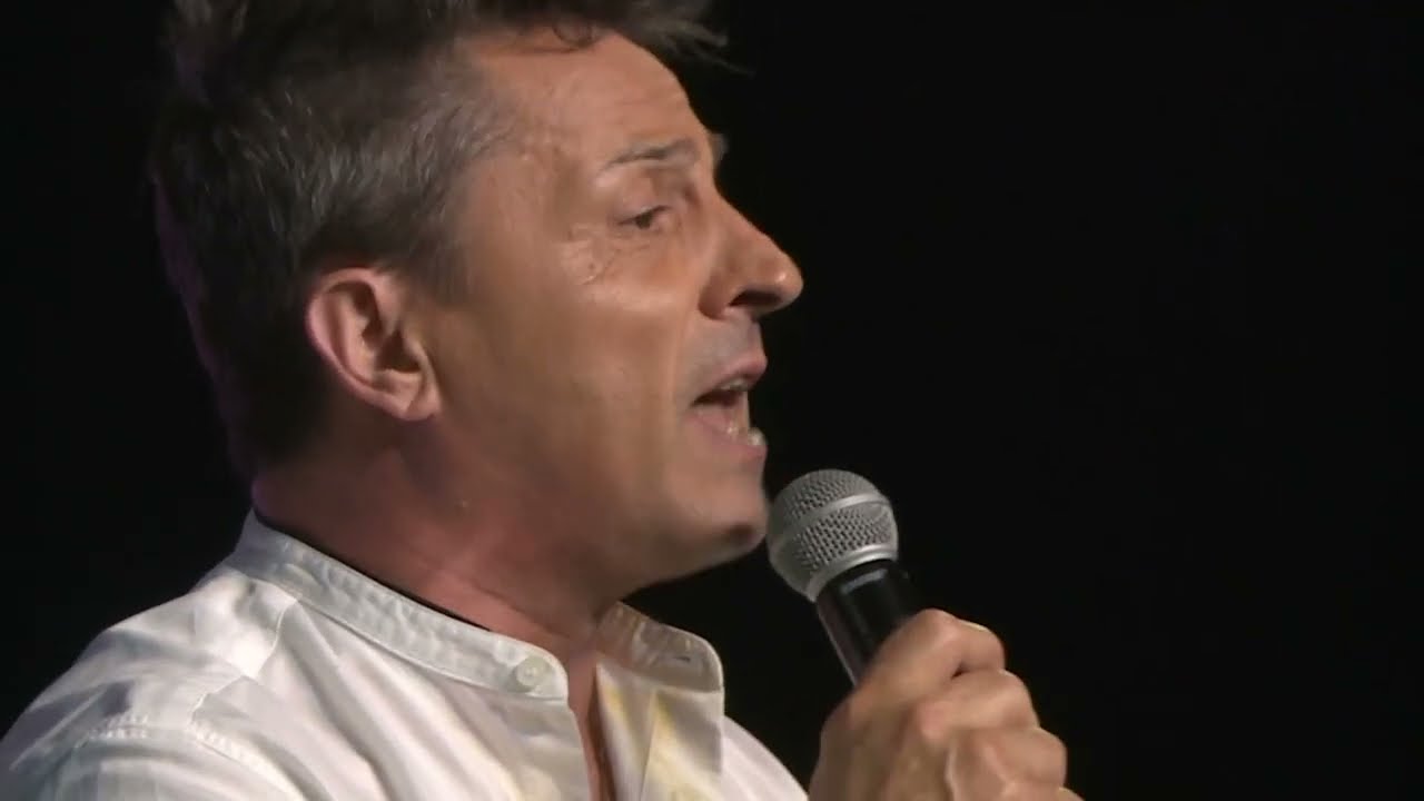NIHAD ALIBEGOVIĆ - Kralj ludosti - FESTIVAL NARODNE MUZIKE BIHAĆ 2022
